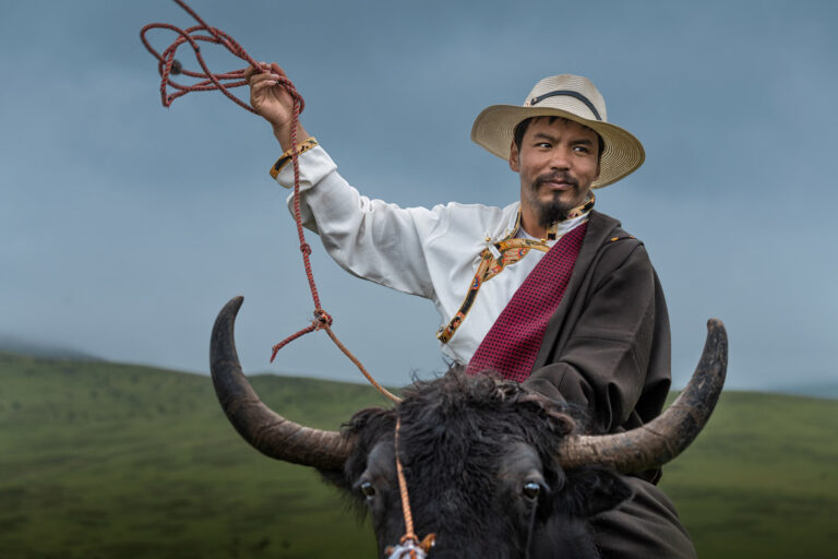 Xu Zhi - A-feast-in-olaxiuma-Township-6